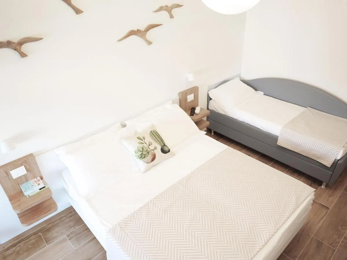 Hotel Graziella Rimini 3*,