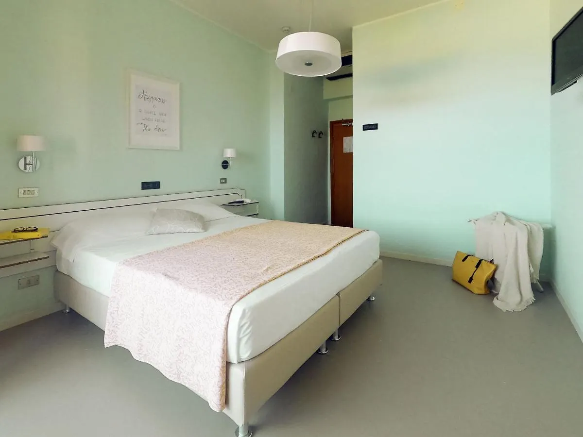 Hotel Graziella Rimini 3*,